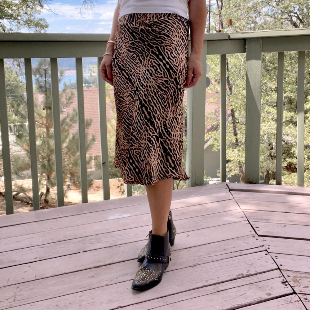 Veronica M animal print skirt size "XS"